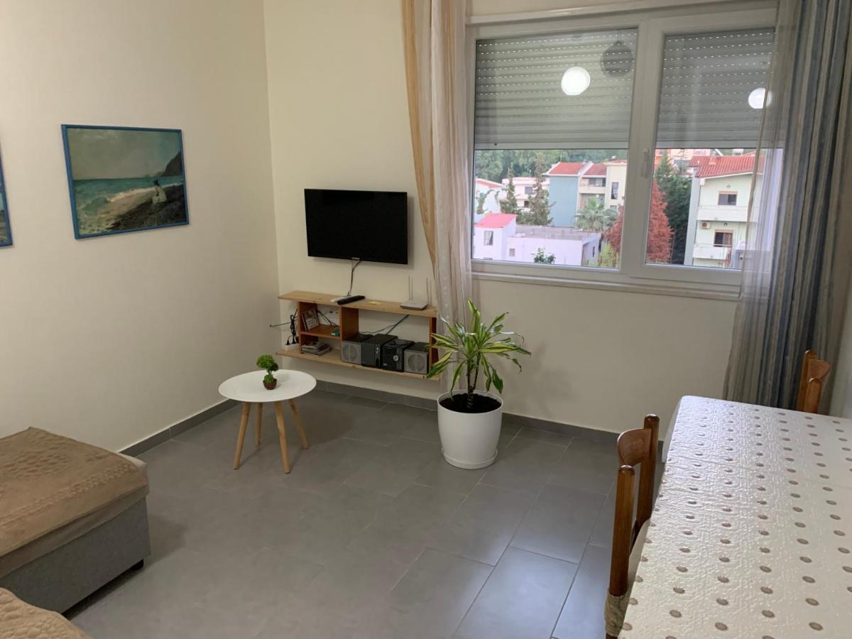 Apartament Klea In Strandnaehe Toplage Durrës Esterno foto